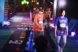 BIB: 4418, 4419
                            <button type="button" onclick="openModal(26275358)" class="btn btn-primary btn-sm float-right btn-popup" data-toggle="modal" data-target=".modal-high-quality">
                        <i class="fas fa-shopping-cart"></i> Add to Cart
                    </button>
                                            <button type="button" onclick="isThisMe(26275358, true)" class="btn btn-success btn-sm float-right btn-popup btn-isme hidden" data-toggle="tooltip" data-placement="bottom" title="นี่คือรูปของคุณใช่ไหม คลิกที่นี่เพื่อเอาเข้าอัลบั้ม">
                        <i class="fas fa-plus"></i> Add to album
                    </button>
                    <button type="button" onclick="isThisMe(26275358, false)" class="btn btn-warning btn-sm float-right btn-popup btn-isnotme hidden">
                        <i class="fas fa-ban"></i> Remove from album
                    </button>